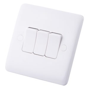 10AX 3 Gang 2 Way Light Switch White